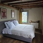 Buteo D'hotes & Espresso Bed & Breakfast 3*