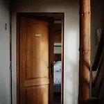 Buteo D'hotes & Espresso Bed & Breakfast Lesterny
