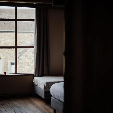 Buteo D'hotes & Espresso ベッド・アンド・ブレックファスト Lesterny