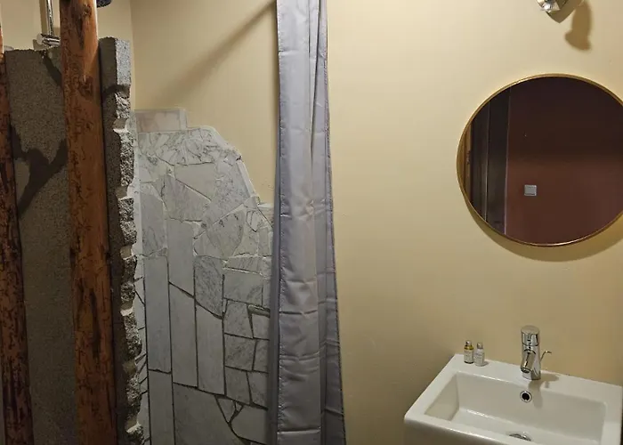 Oda ve Kahvaltı Buteo D'hotes & Espresso Lesterny