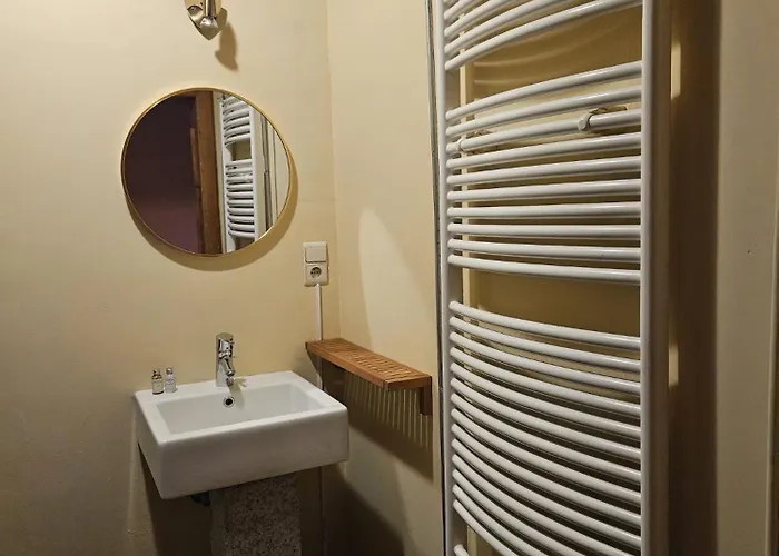 Buteo D'hotes & Espresso Oda ve Kahvaltı Lesterny